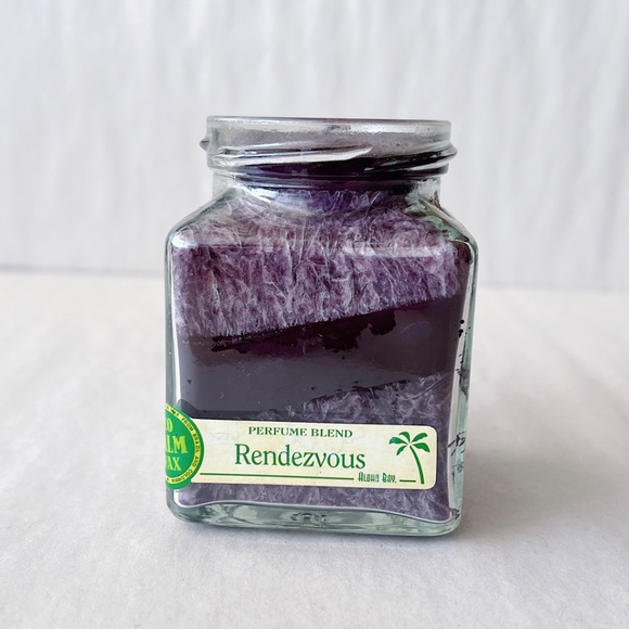 Aloha Bay Rendezvous Candle - Picture 1 of 8